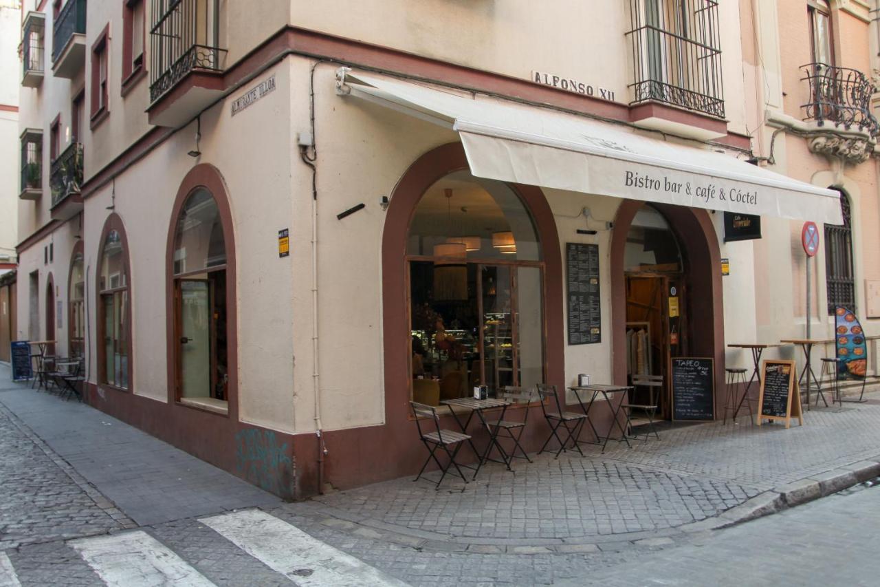 Pikis Apartment Center 1 Sevilla Kültér fotó